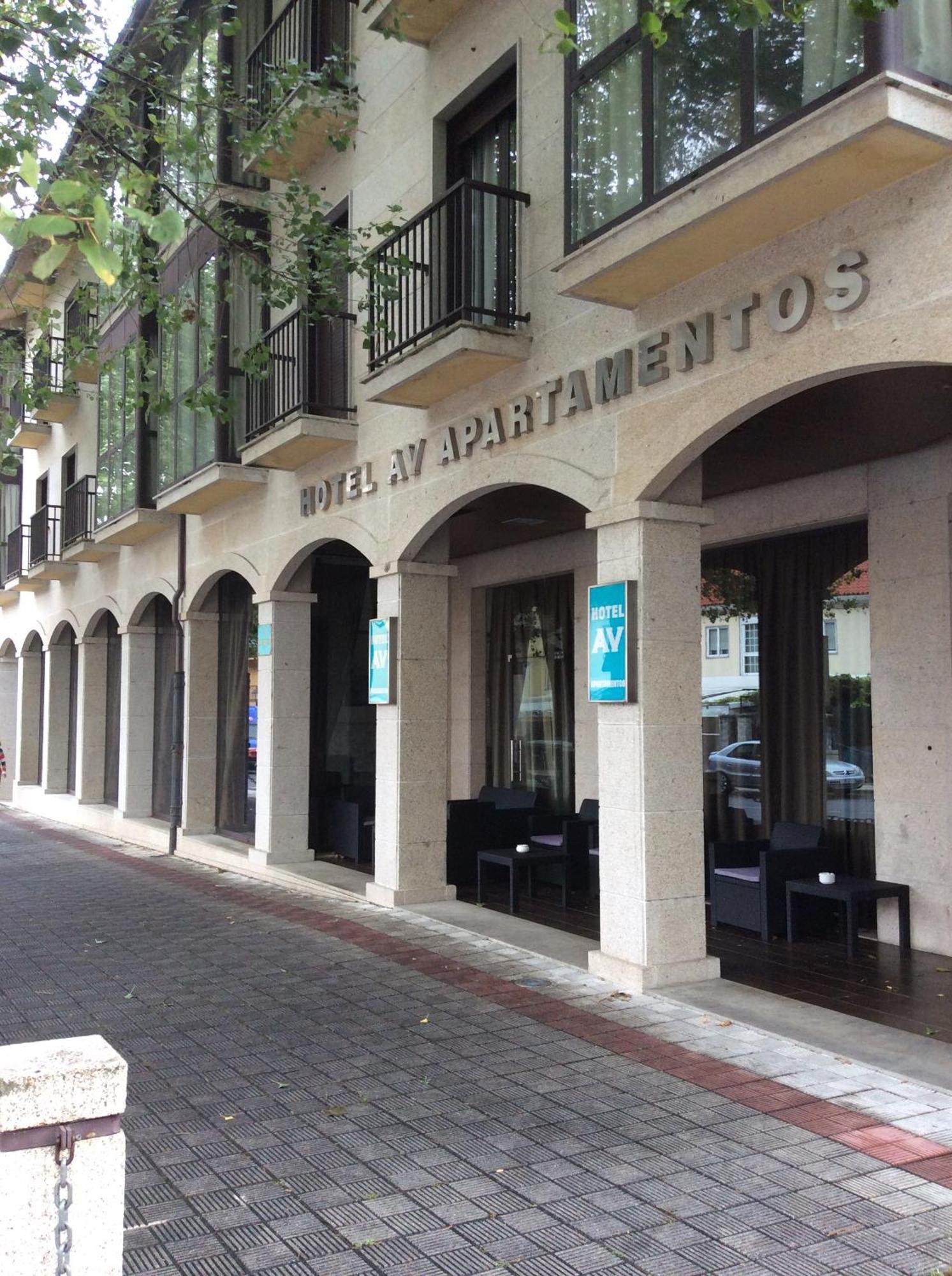 Hotel Av Apartamentos ロビオス エクステリア 写真